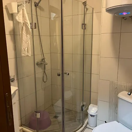 Διαμέρισμα Spacious At Gondola! Fast Wifi, Washer, Ac, Balcony, Quiet