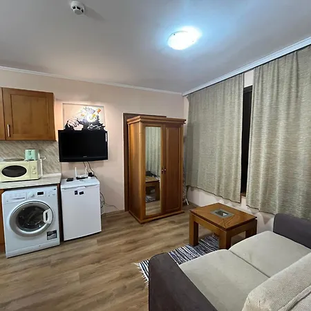 דירה Spacious At Gondola! Fast Wifi, Washer, Ac, Balcony, Quiet *